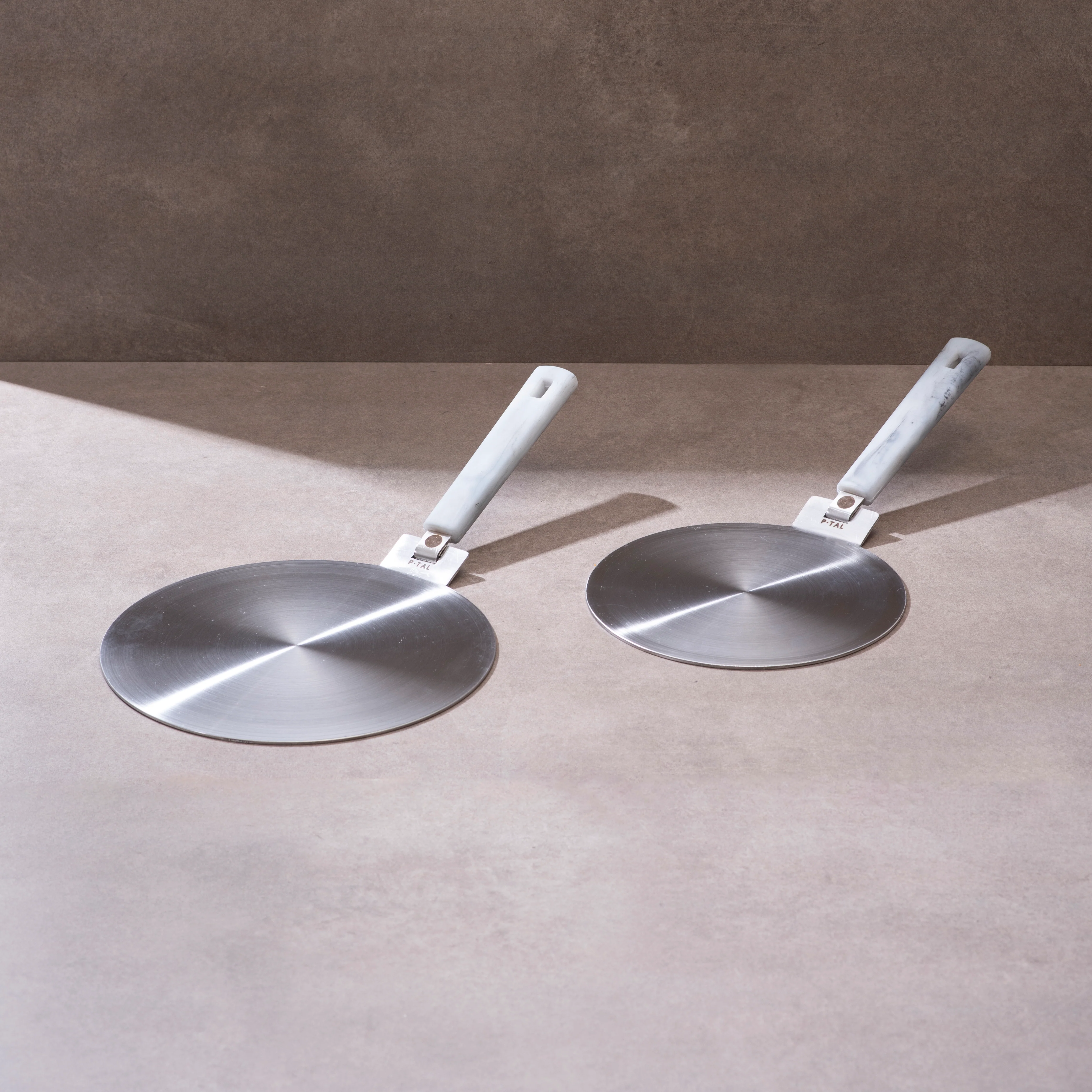 Induction Plate for Non-Induction Pots and Pans - Image 3