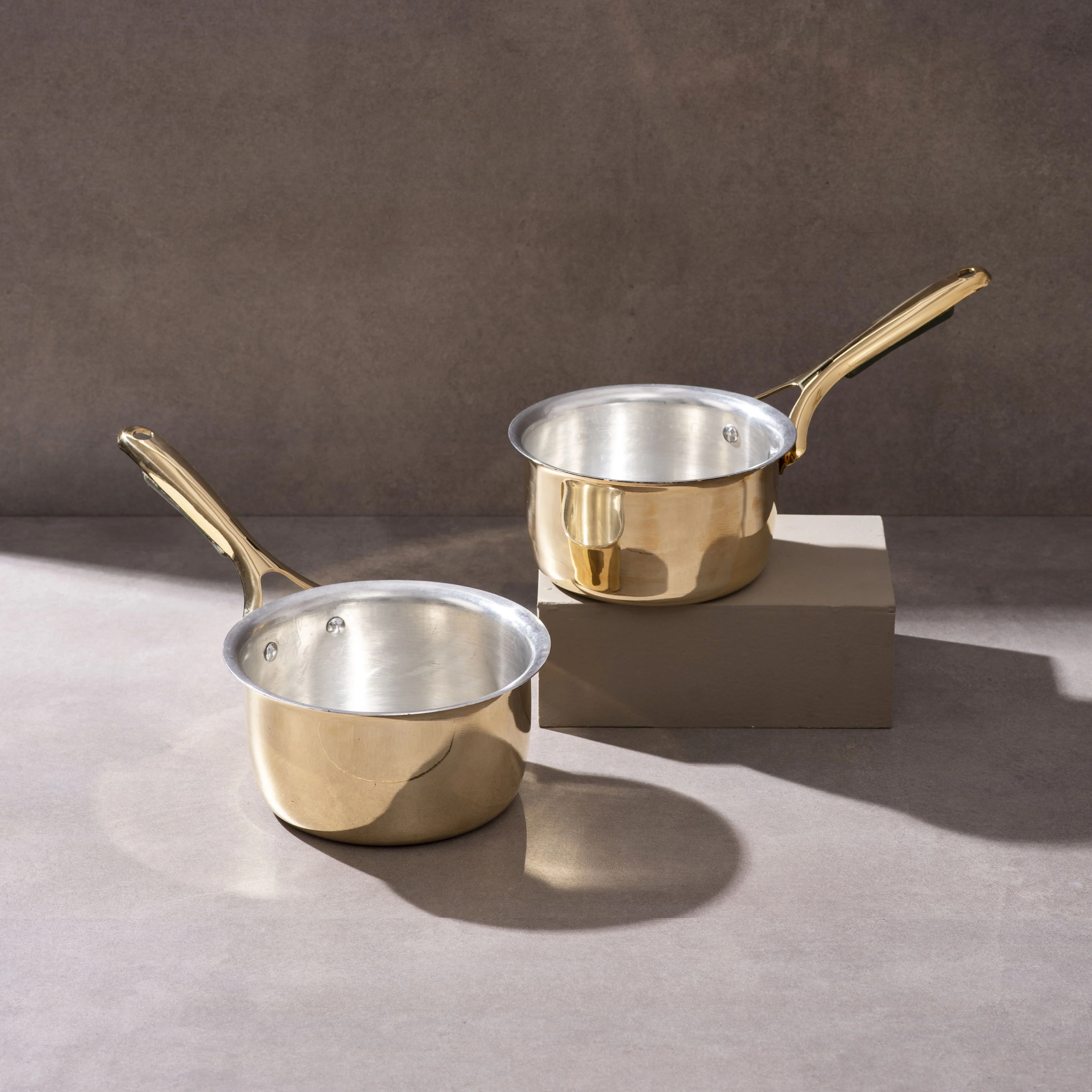 Set of 2 Brass Saucepans with Insulated handles (1.2 QT , 1.9 QT) - Image 8